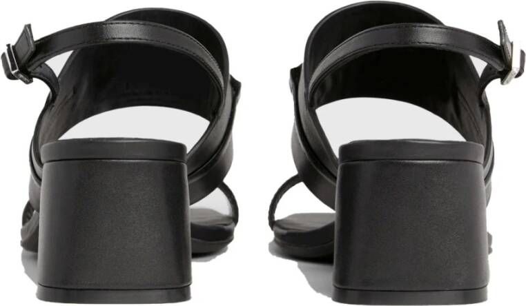 Calvin Klein Zwarte platte sandalen voor vrouwen Black Dames