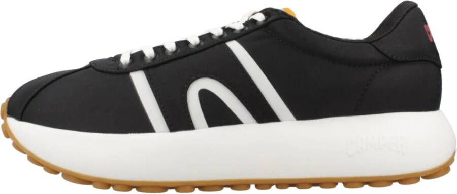 Camper Moderne Sneakers voor Stijl en Comfort Black Heren