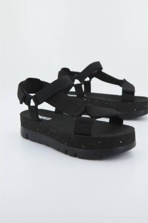 Camper Stijlvolle Sandalen met Oruga Design
