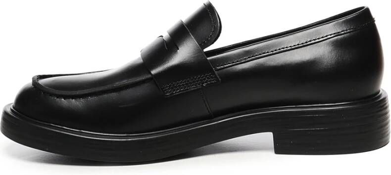 Camper Zwarte platte schoenen Dean