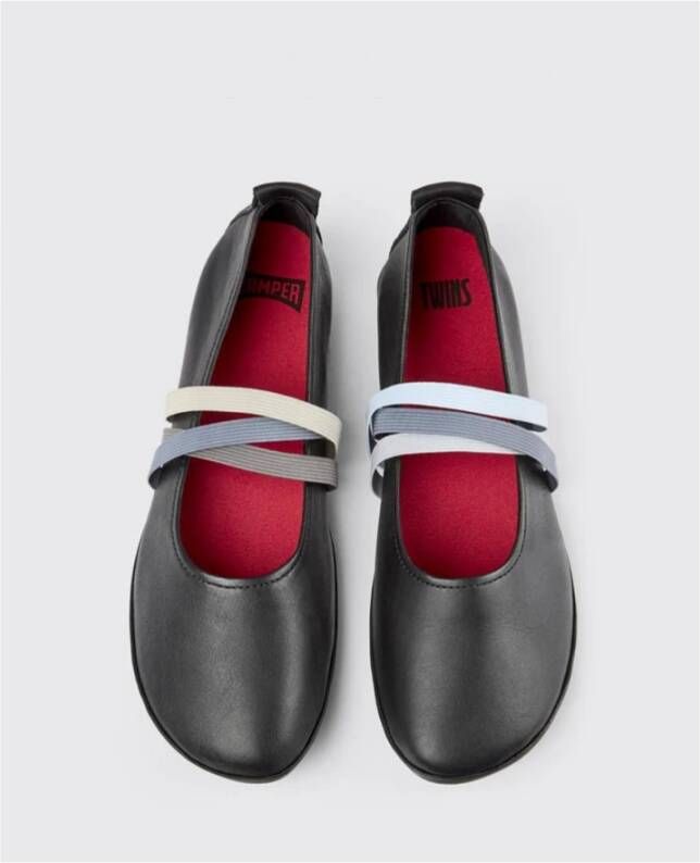 Camper Zwarte Platte Schoenen met Kruisbanden