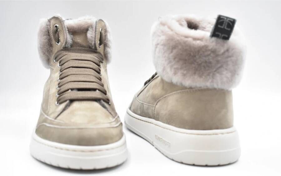 Candice Cooper Platte schoenen met middelhoge bont in zacht nubuck Beige Dames