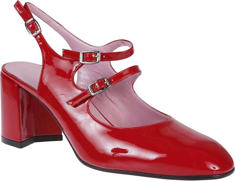 Puntige slingbacks zijn hét trendy antwoord als je liever geen hoge