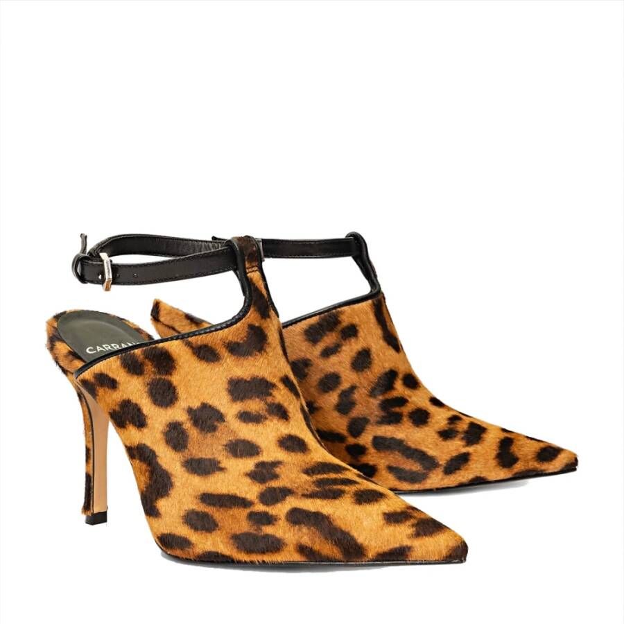 Carrano Bruine platte schoenen Brown Dames