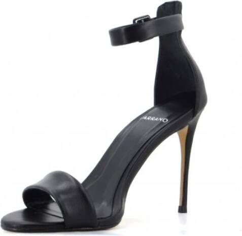 Carrano Leren Sandalen Taupe Enkelband Black Dames