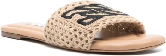 Casadei Beige Sandalen met Gewatteerde Binnenzool