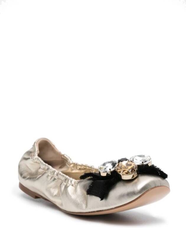 Casadei Gouden platte schoenen met edelsteenversiering Beige Dames
