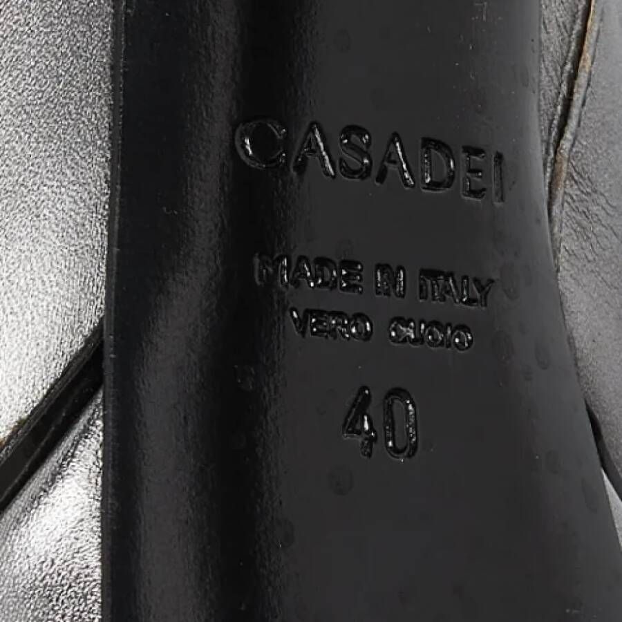 Casadei Pre-owned Leather boots Gray Dames