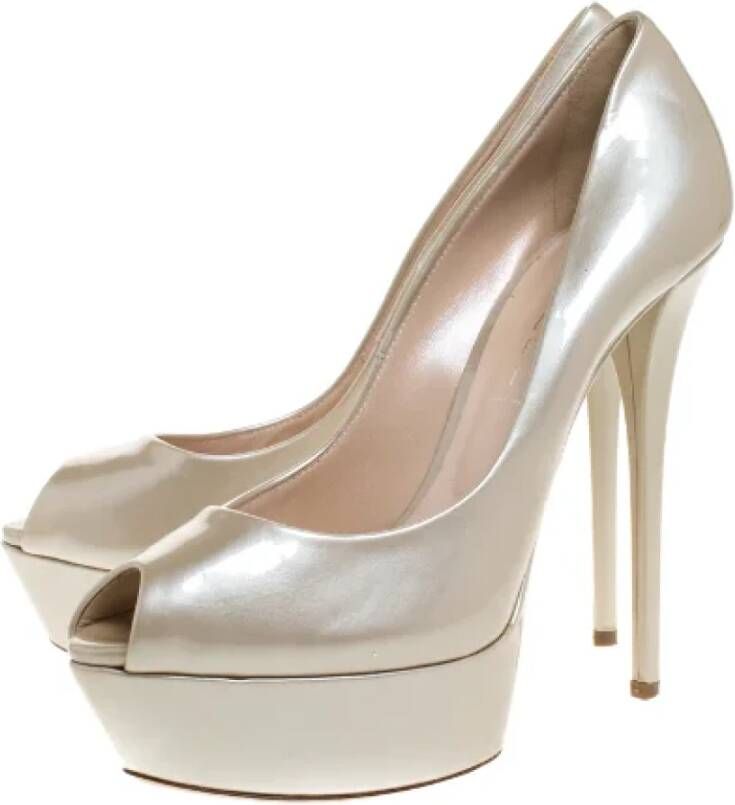 Casadei Pre-owned Leather heels Beige Dames