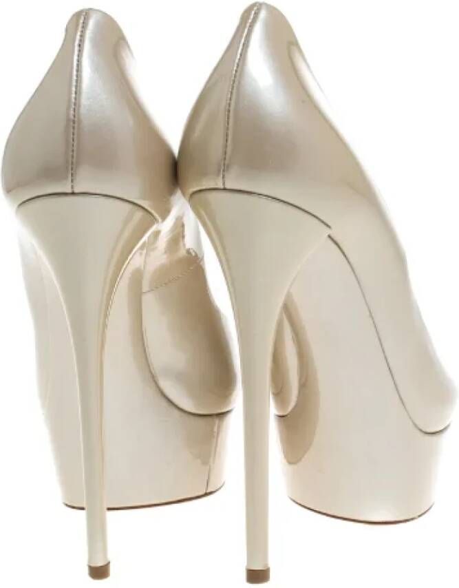 Casadei Pre-owned Leather heels Beige Dames