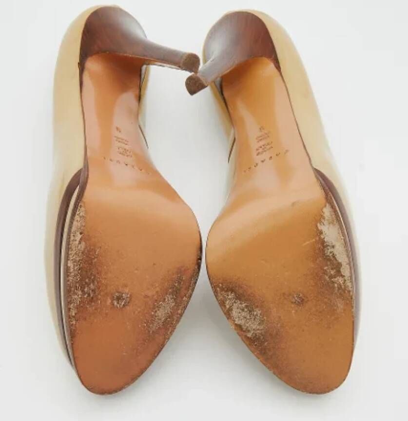 Casadei Pre-owned Leather heels Beige Dames
