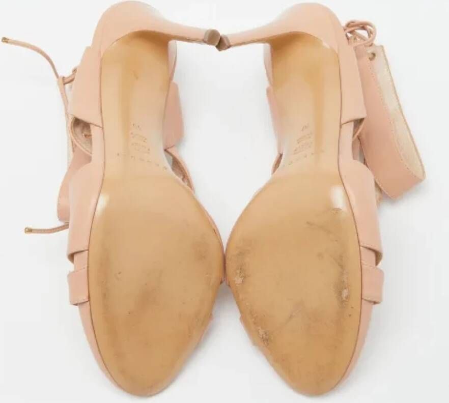 Casadei Pre-owned Leather sandals Beige Dames