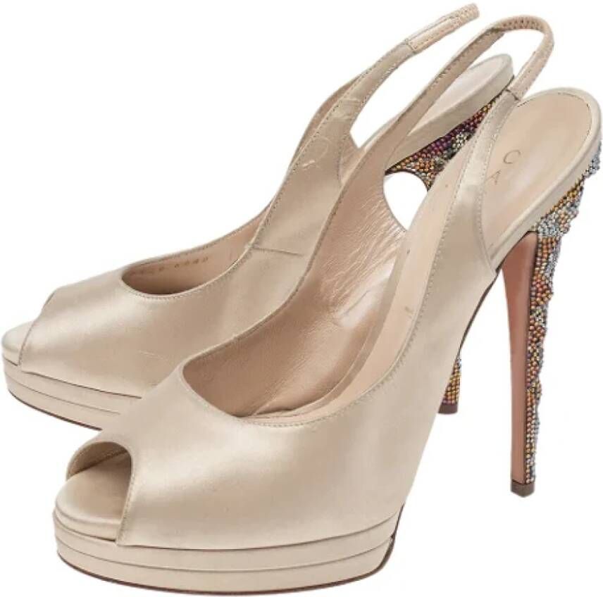 Casadei Pre-owned Satin sandals Beige Dames