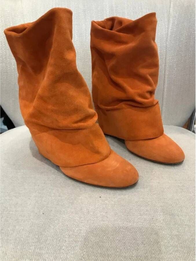 Casadei Pre-owned Suede boots Orange Dames