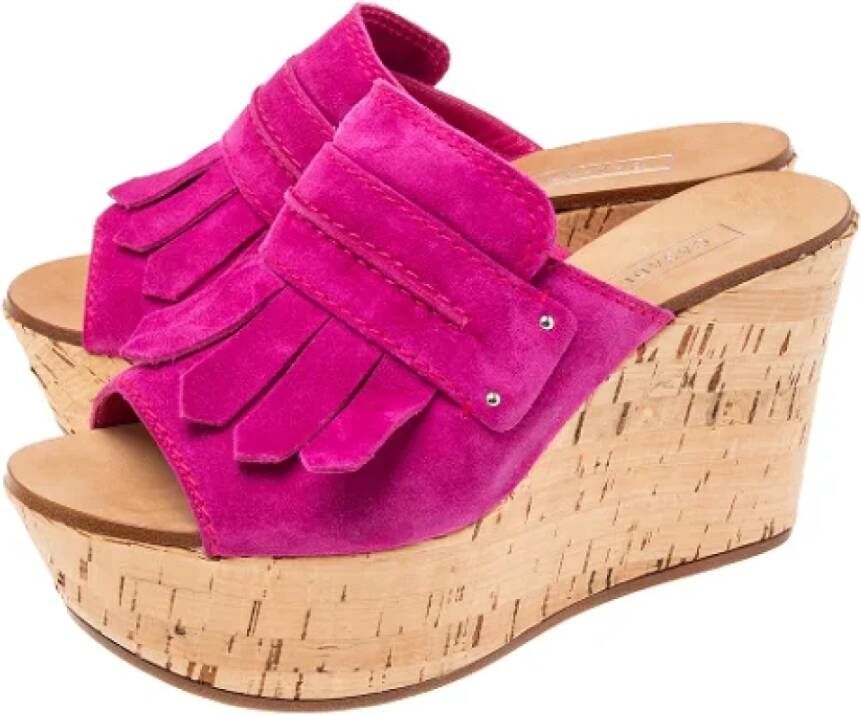 Casadei Pre-owned Suede sandals Pink Dames