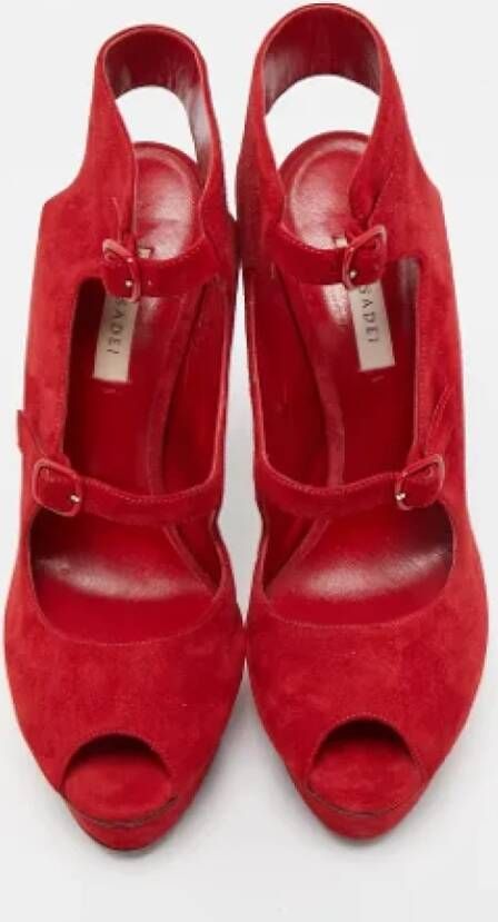 Casadei Pre-owned Suede sandals Red Dames