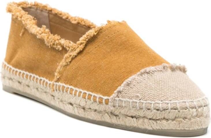 Castañer Beige platte schoenen met gevlochten zool
