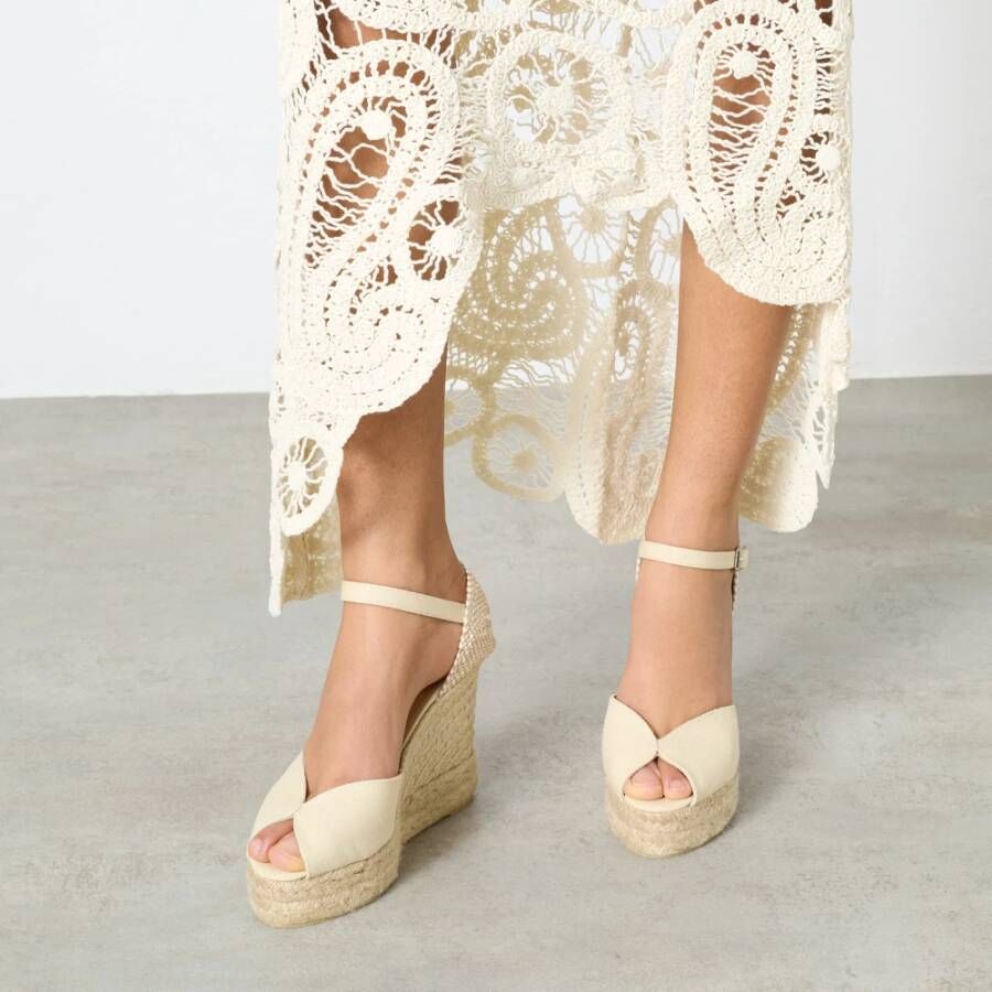 Castañer Bianca 8Ed 001 11 cm sleehakken Beige Dames