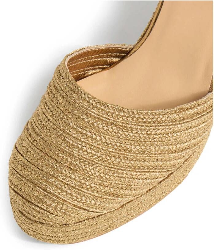 Castañer Carolyn espadrilles met metallic vlechtwerk enkelband met zijdelingse metalen gesp en 9 cm sleehak. Yellow Dames