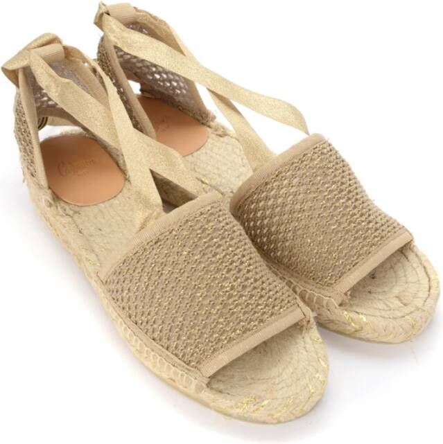 Castañer Beige Zool Sleehak Sandalen met Lurex Details Geel Dames