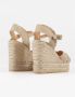 Castañer Verhoog je stijl met Bromelia Espadrille Sleehak Sandalen Beige Dames - Thumbnail 14