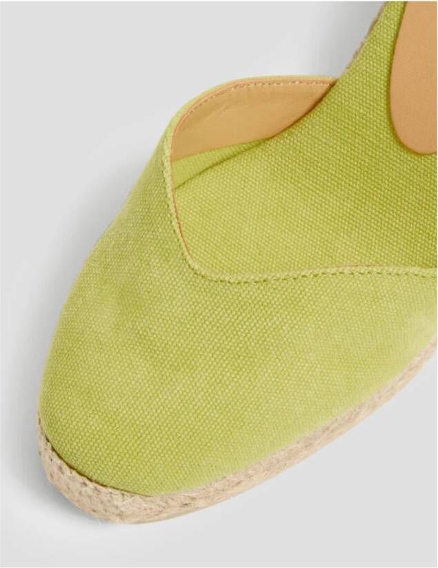 Castañer Wig Espadrilles met V-Cut Detail Green Dames