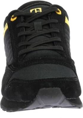 CAT Sneakers