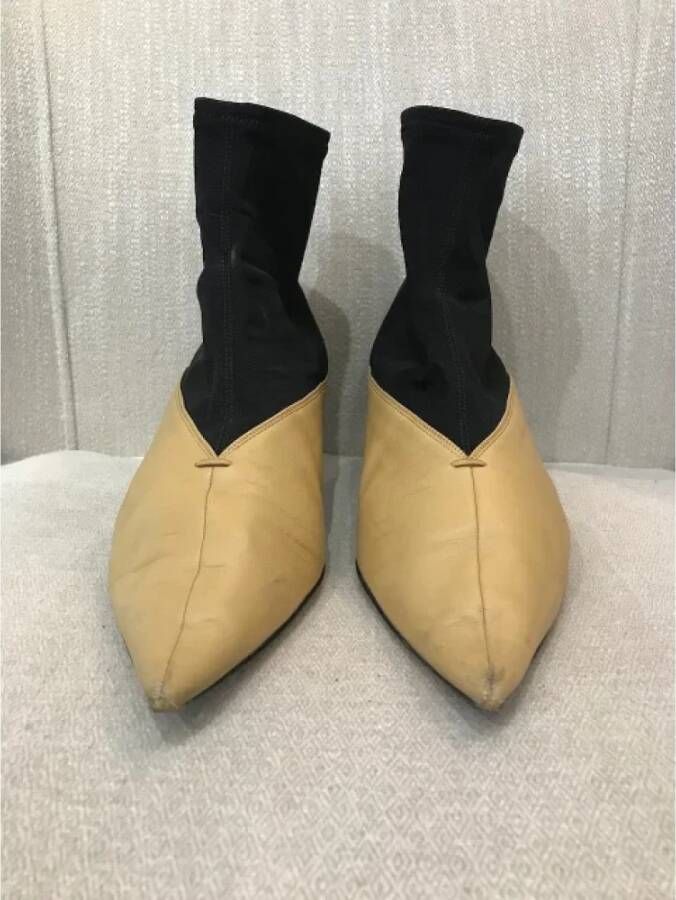 Celine Vintage Pre-owned Leather boots Beige Dames