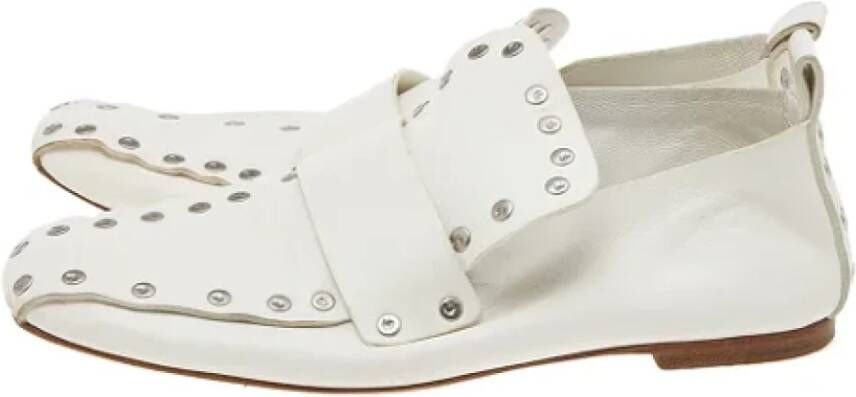 Celine Vintage Pre-owned Leather flats White Dames