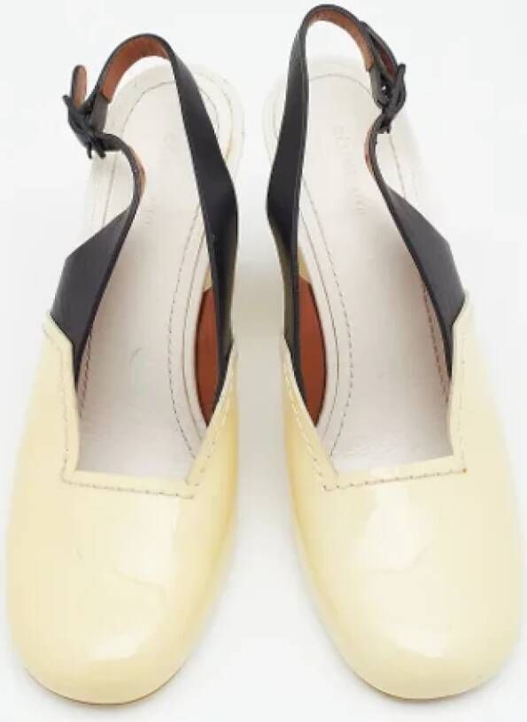 Celine Vintage Pre-owned Leather sandals Beige Dames