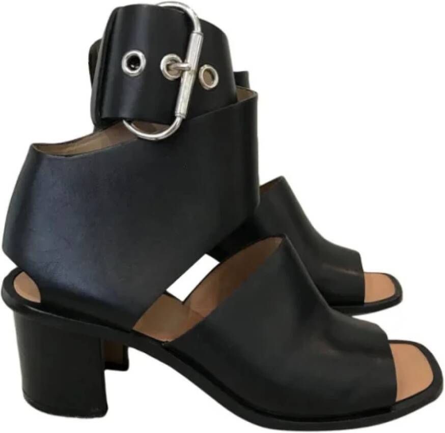 Celine Vintage Pre-owned Leather sandals Black Dames