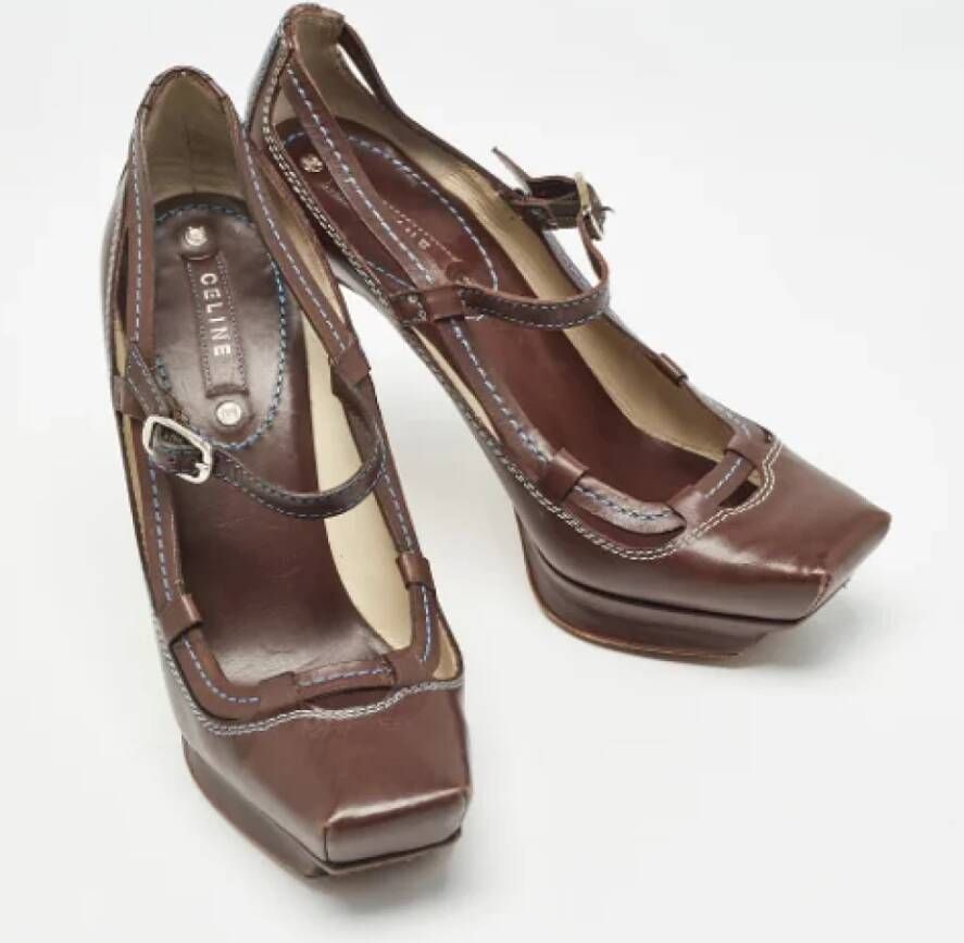 Celine Vintage Pre-owned Leather sandals Brown Dames