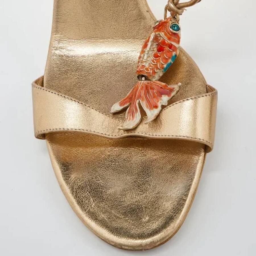 Celine Vintage Pre-owned Leather sandals Yellow Dames