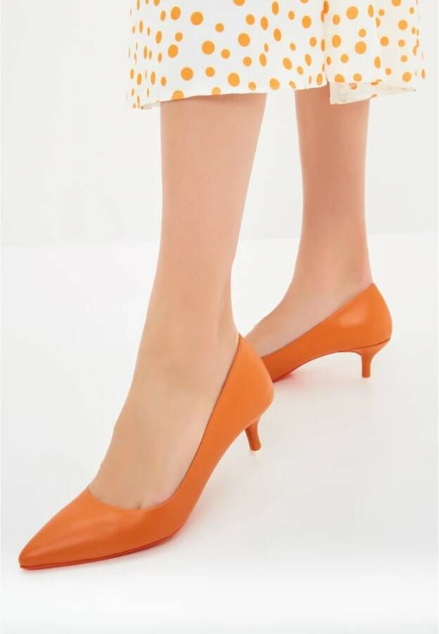Cesare Gaspari Elegant Luxe Pumps Orange Dames