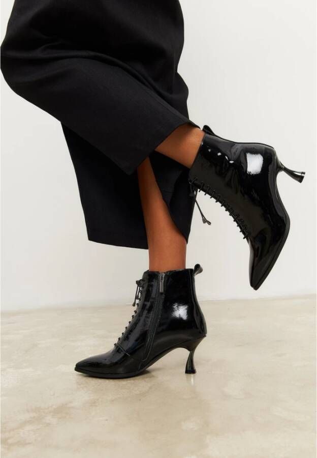 Cesare Gaspari Stiletto Klassieke Enkellaarzen Zwart Black Dames