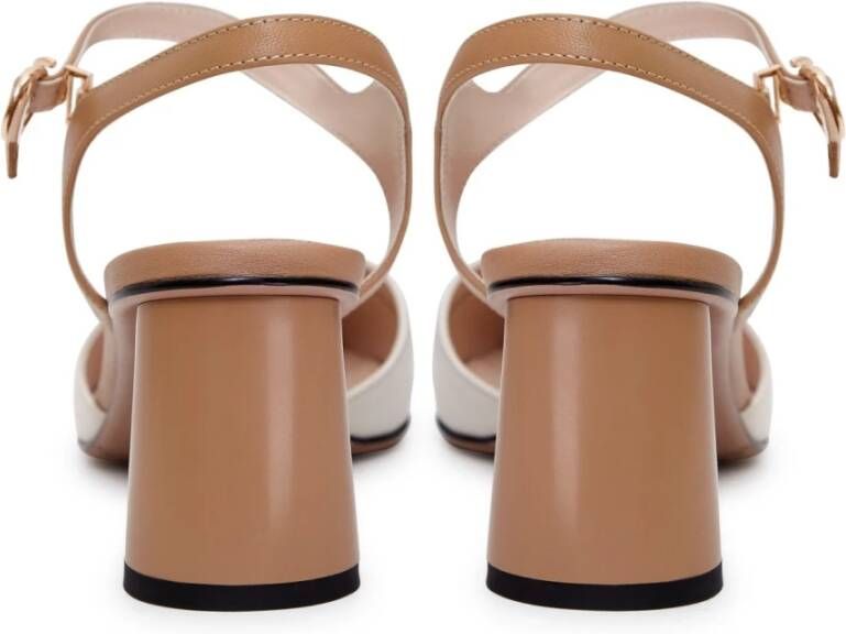Cesare Gaspari Klassieke Blokhak Leren Pump Beige Dames
