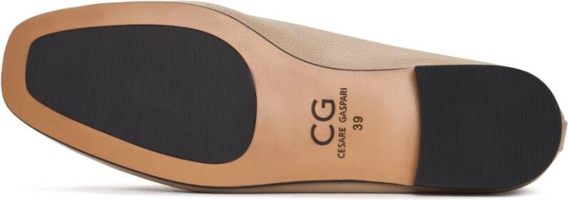 Cesare Gaspari Klassieke leren loafers Lidia Beige