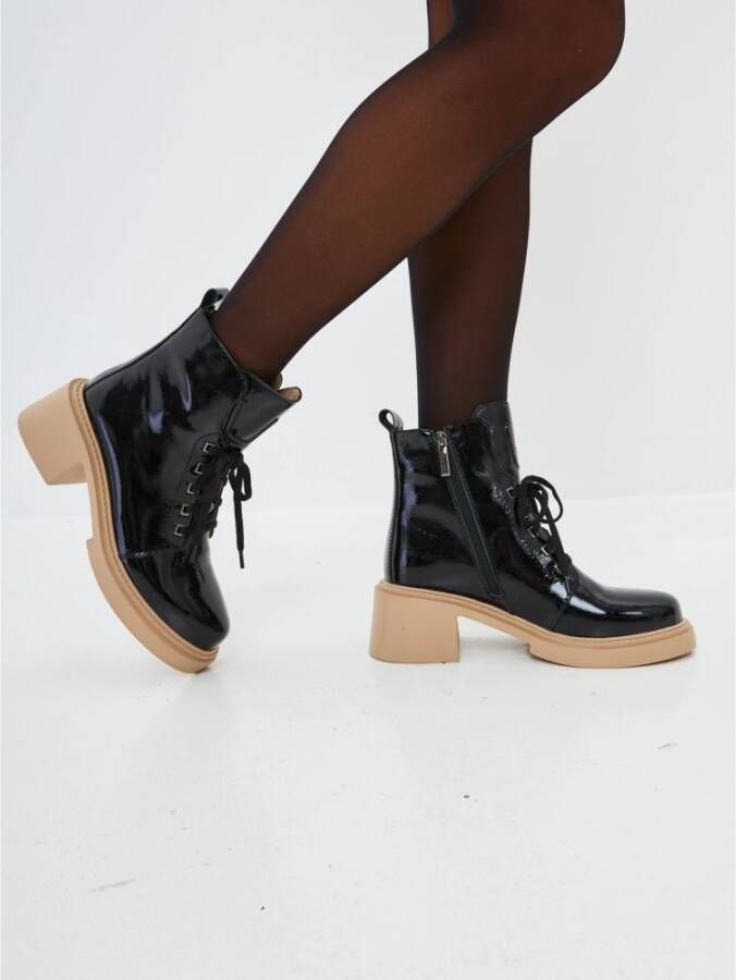 Cesare Gaspari Klassieke Veterschoenen Black Dames