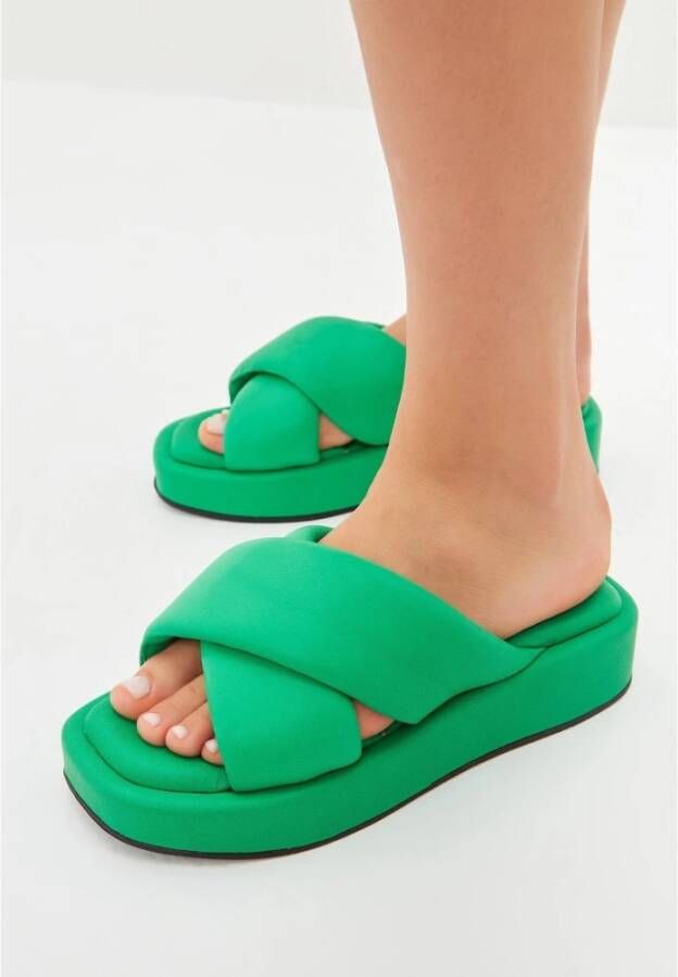 Cesare Gaspari Leren Plateau Muiltje Groen Green Dames