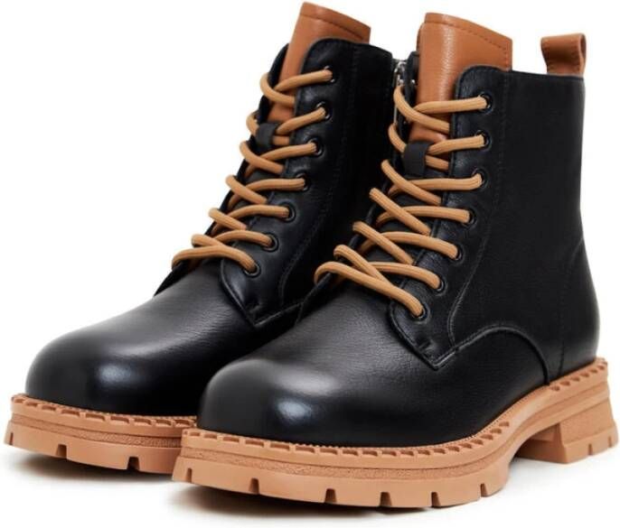 Cesare Gaspari Leren veterschoenen enkellaarzen Zwart