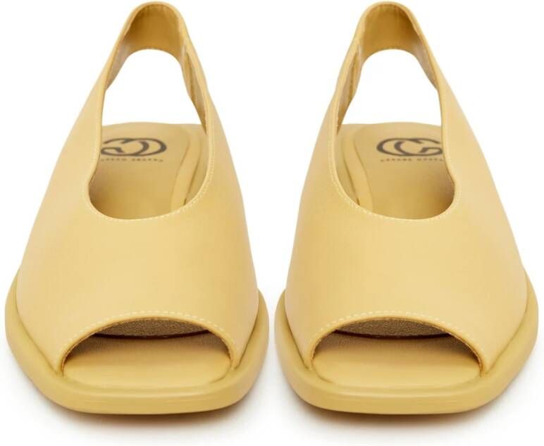Cesare Gaspari Luxe Platte Sandalen Geel Yellow Dames