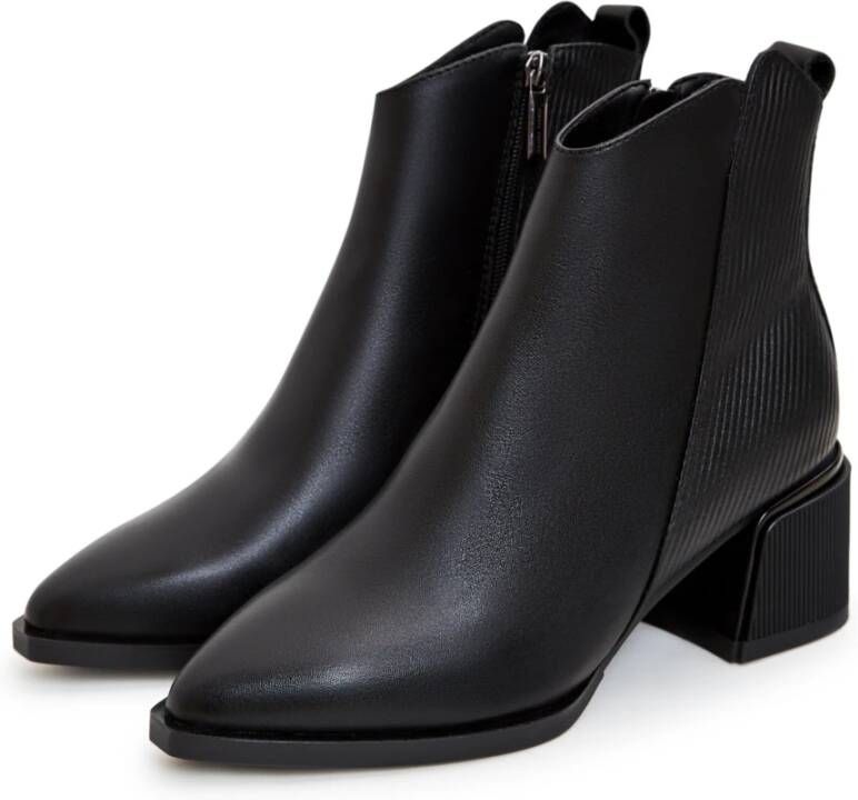 Cesare Gaspari Stijlvolle Zwarte Enkellaarzen Black Dames
