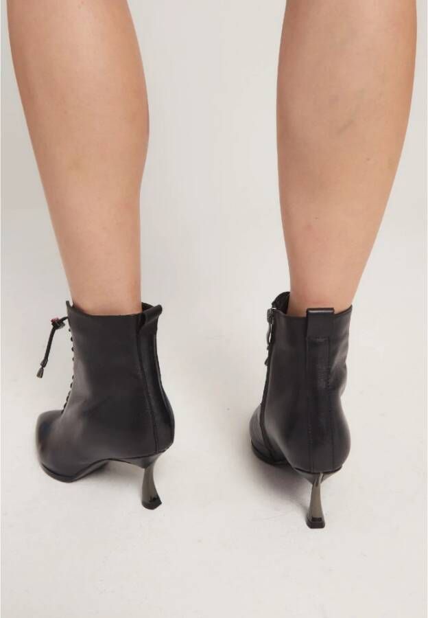 Cesare Gaspari Stiletto Classic Enkellaarzen Zwart Black Dames
