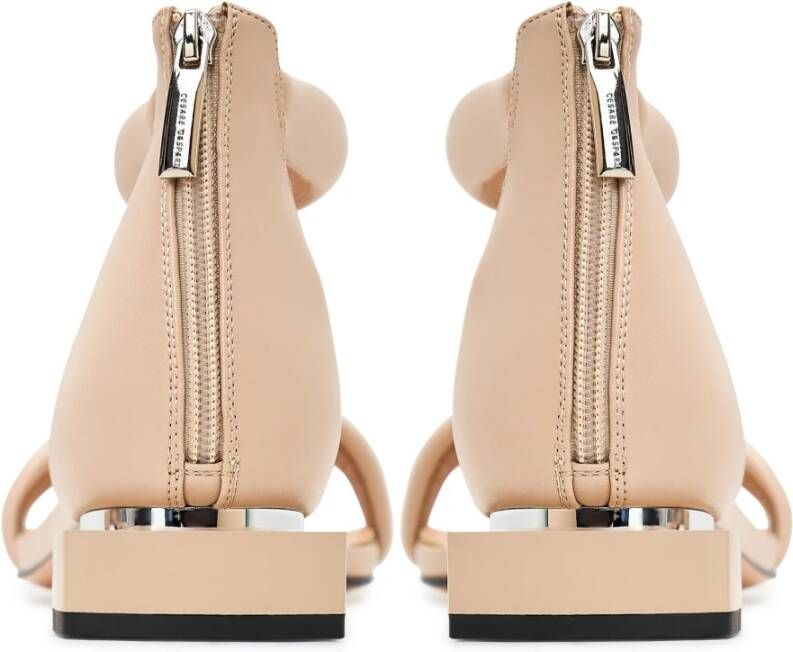 Cesare Gaspari Vierkante Hak Sandalen Sofia Beige Dames