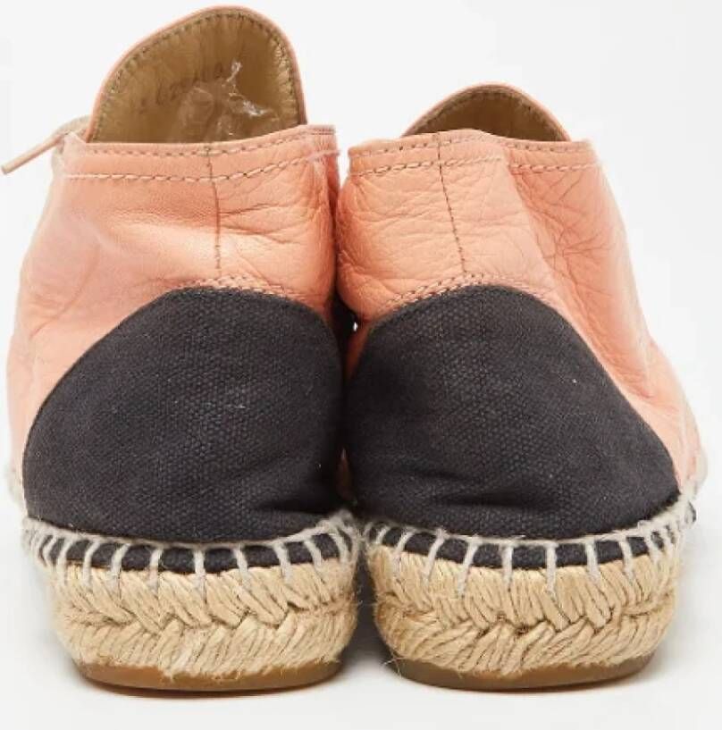 Chanel Vintage Pre-owned Canvas espadrilles Orange Dames