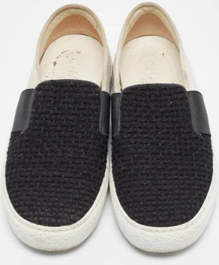 Chanel Vintage Pre-owned Canvas sneakers Black Dames