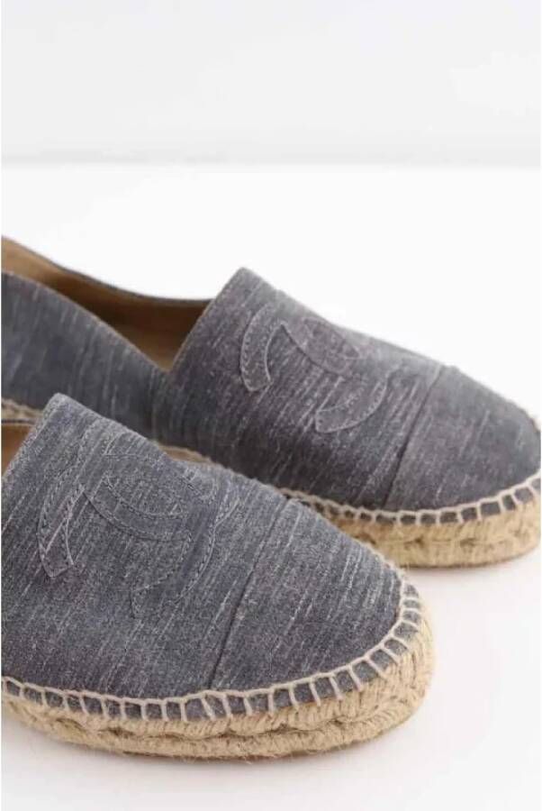 Chanel Vintage Pre-owned Denim espadrilles Gray Dames