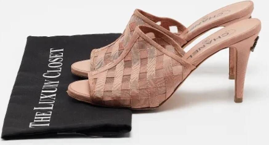Chanel Vintage Pre-owned Fabric mules Pink Dames
