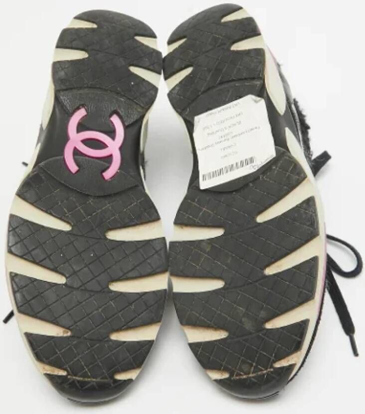 Chanel Vintage Pre-owned Fabric sneakers Black Dames