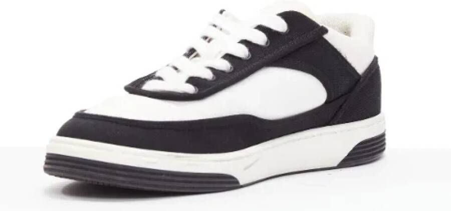 Chanel Vintage Pre-owned Fabric sneakers Black Dames
